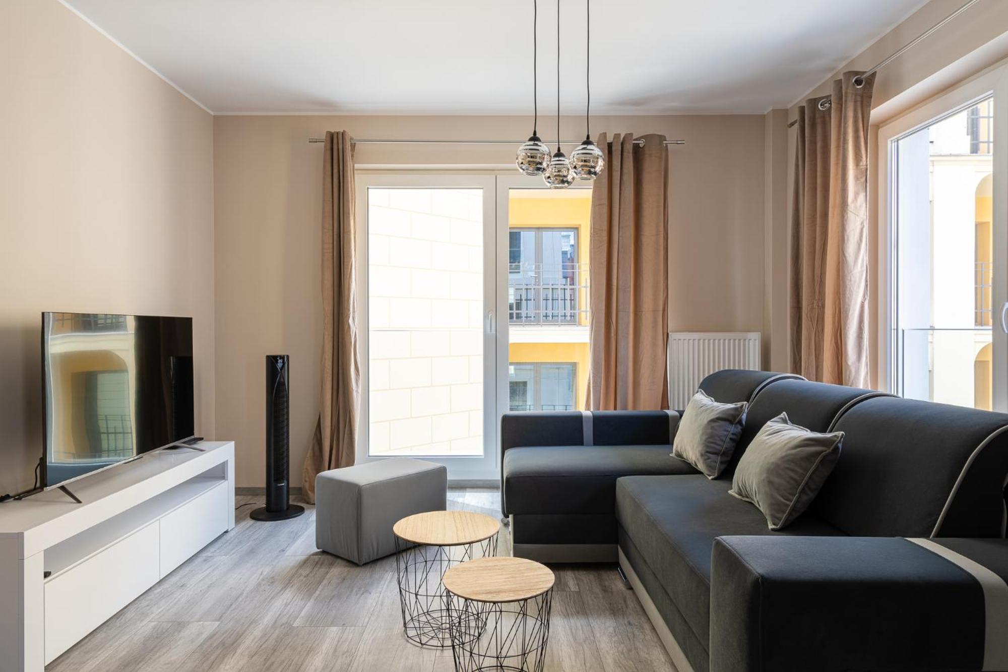 Rentplanet - Apartamenty Ksiecia Witolda Wroclaw Exterior photo