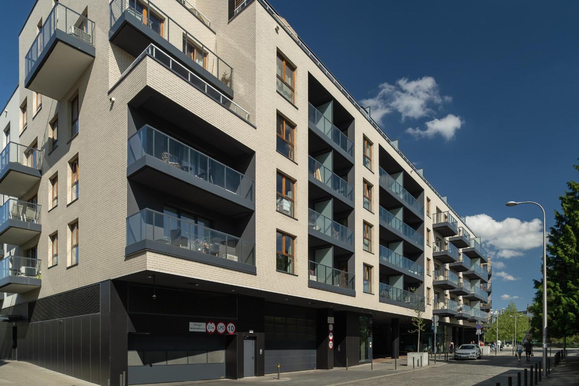 Rentplanet - Apartamenty Ksiecia Witolda Wroclaw Exterior photo